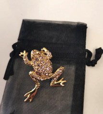 Brosa-broasca- INOX placata Aur GALBEN 18k,Swarovski -martisor