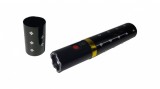 Cumpara ieftin Mini electrosoc in forma de ruj cu lanterna incorporat