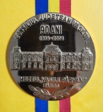 SV * Medalia VASILE P&Acirc;RVAN * 90 Ani Muzeul B&acirc;rlad * 1914 - 2004 * C J Vaslui