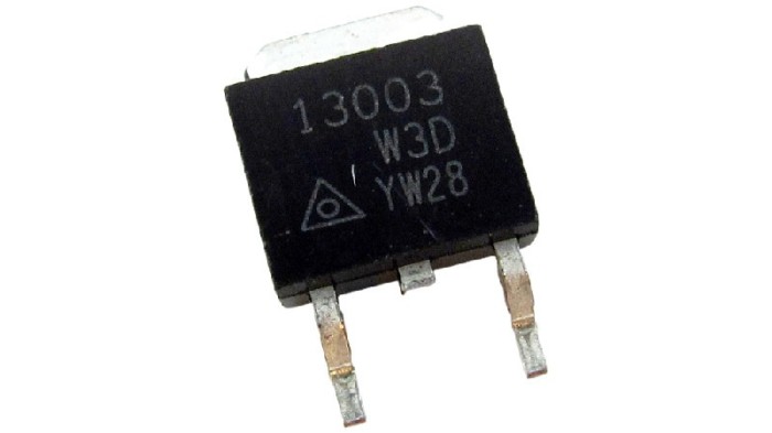 MJE13003 tr