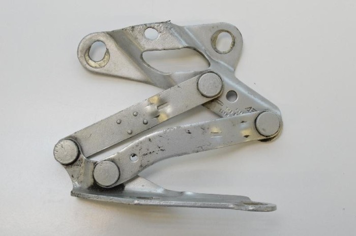 Balama capota dreapta față VW SHARAN 7M8, 7M9, 7M6 2005 OEM: 7M0823302L 1756885