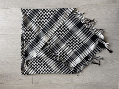 Esarfa folosita 1 data foto