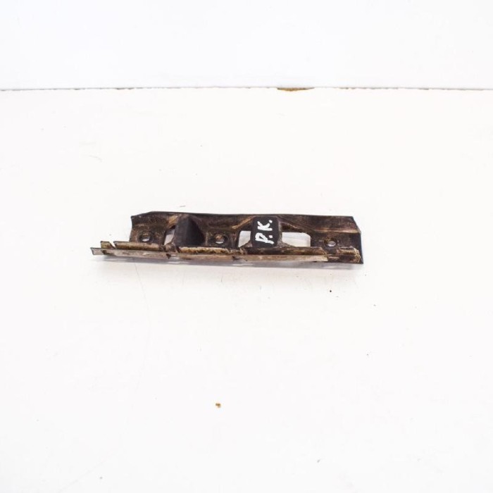 Suport bara de protecție st&acirc;nga față VW PASSAT Variant B6 3C5 2008 OEM: 3C0807183 3415506