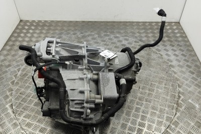 TESLA MODEL 3 2023 - Motor - OEM: 1587740-LC-C,1179924-07-A,1085693-20-F foto