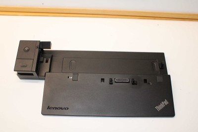 Stație de andocare Lenovo ThinkPad Basic Dock 40A0 foto