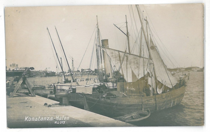 1761 - CONSTANTA, Harbor, boats, Romania - old postcard, real PHOTO - unused