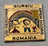 Usi deschise - Giurgiu Romania, medalie veche desene pe asfalt copii - tineret