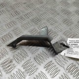 Suport aripa dreapta față PORSCHE CAYENNE 92A 2011 OEM: 7P5805604,7P5.805.604 29998825