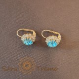 Cercei Clasici Placati cu Aur cu Cristal Zirconia Bleu si Cristale Albe in Forma de Floare