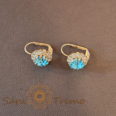Cercei Clasici Placati cu Aur cu Cristal Zirconia Bleu si Cristale Albe in Forma de Floare foto