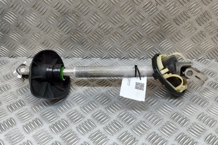 Articulație coloana de direcție PORSCHE PANAMERA 971 2018 OEM: Hatchback | 28453369