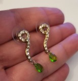 Cercei verzi- inox placati cu aur galben 18k si cristale martisor
