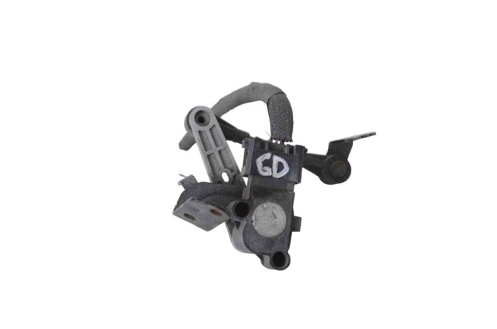 Senzor de nivel &icirc;nălțime dreapta spate LAND ROVER RANGE ROVER VELAR L560 2017 OEM: HK83-3C280-DA 18808465