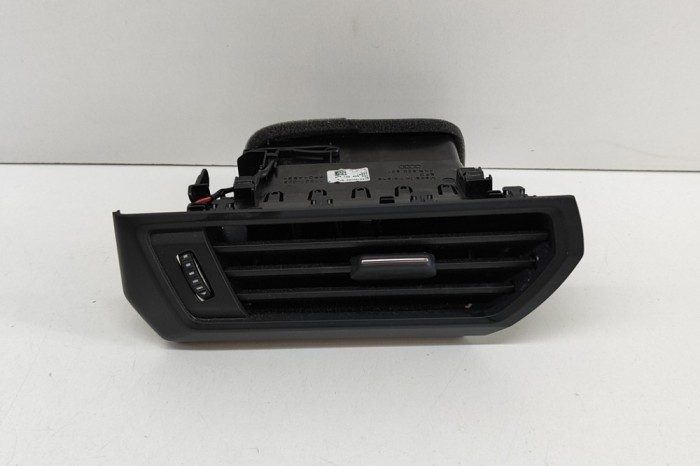 Gura de ventilație planșa de bord AUDI E-TRON GEN 2020 OEM: 4KR820901 25313366