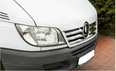 ornamnet grila radiator SPRINTER 2001-2006 foto