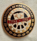 Institutul de Mine Petrosani 1968-1988, Insigna email SUPERBA varianta cu negru