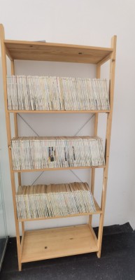 Biblioteca de carti vechi de dragoste. Peste 600 volume romane dragoste foto