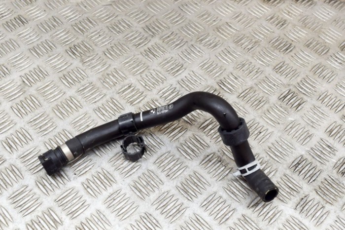 Furtun de lichid de răcire BMW 3 G20, G28 2021 OEM: 9398958 14888466