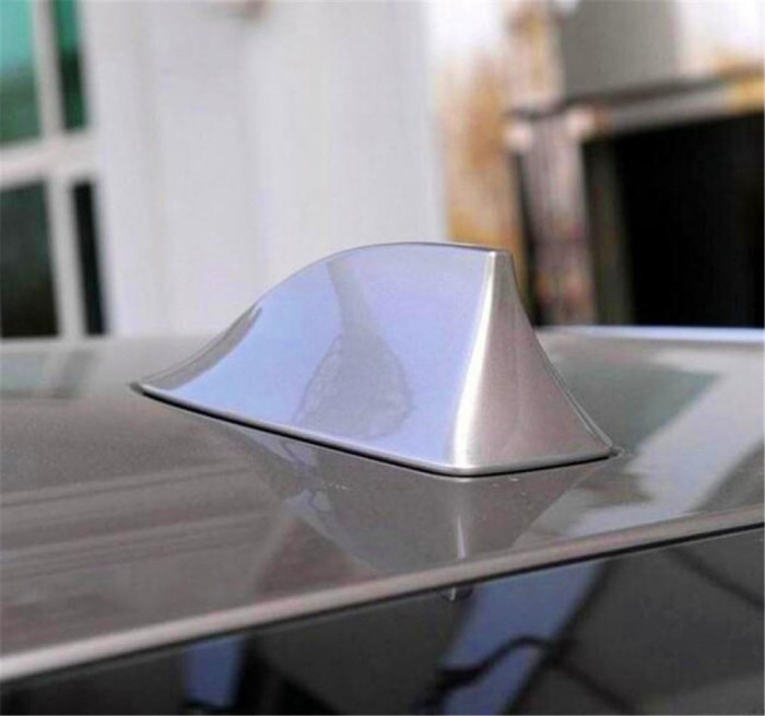 Ornament pentru plafon auto tip &quot;SHARK TAIL&quot; culoare Argintiu
