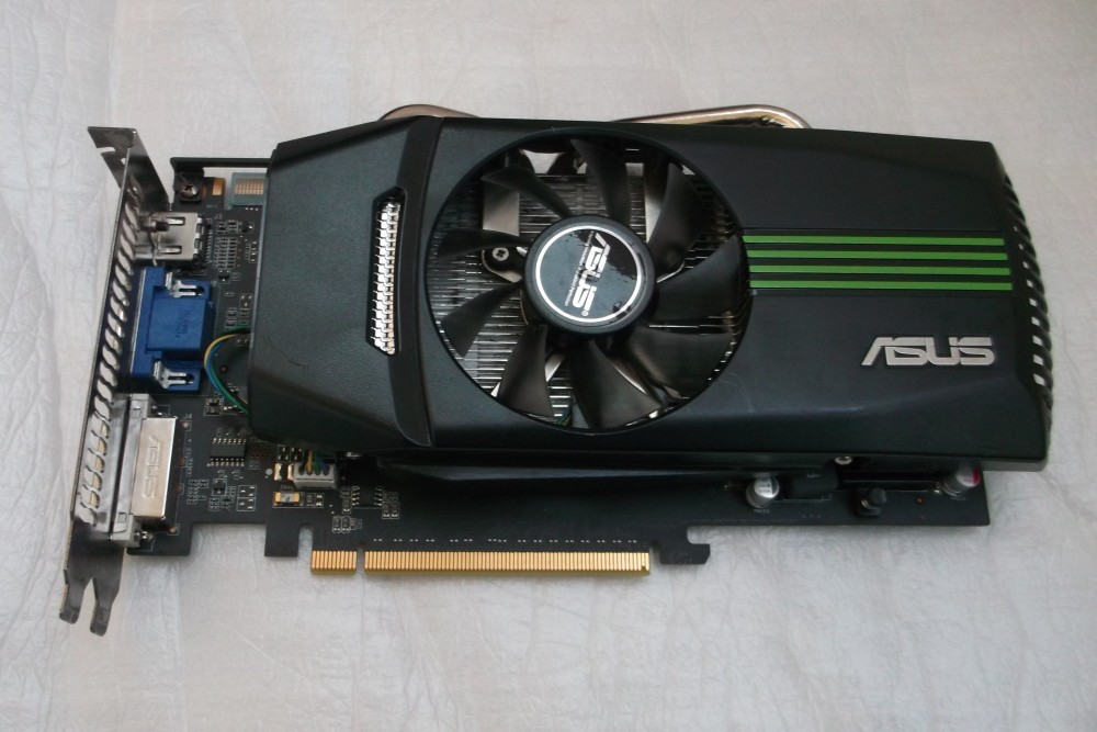 Placa video ASUS GeForce GTS 450 DirectCU 1GB GDDR5 128-bit | arhiva ...
