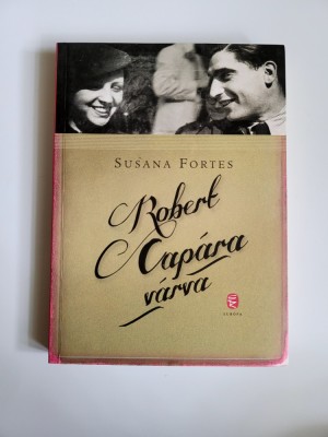 Carte Foto - Susana Fortes, In asteptarea lui Robert Capa, Budapesta, 2011 foto