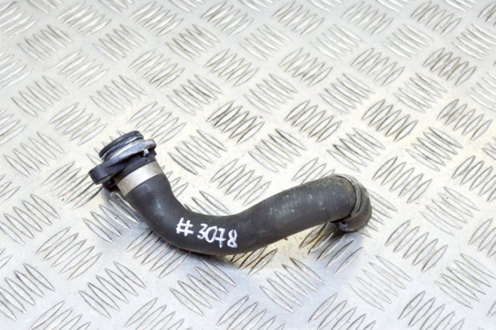 Furtun de lichid de răcire BMW 2 Coupe F22, F87 2016 OEM: 7603514 13241508