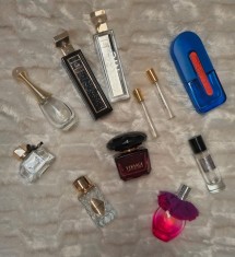 Lot 11 Sticle Goale Parfum Originale &ndash; Pentru Colecție / Decor / Artizanat
