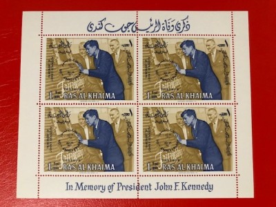 RAS AL KHAIMA, KENNEDY - BLOC MNH foto