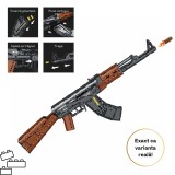 Cumpara ieftin Arma de jucarie tip AK-47, de construit, 1366 piese, pusca 1:1 cu varianta reala, tragere functionala cu gloante ABS, pentru copii 6+ si adulti, 83.5