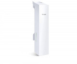 Wireless outdoor access point tp-link cpe220 300mbps 12dbi built-in12dbi 2x2 dual-polarized directional antenna 24v 1a