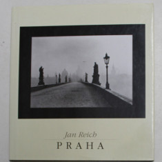 PRAHA by JAN REICH , ALBUM DE FOTOGRAFIE ARTISTICA , TEXT de BOHUMIL HRABAL , 1993