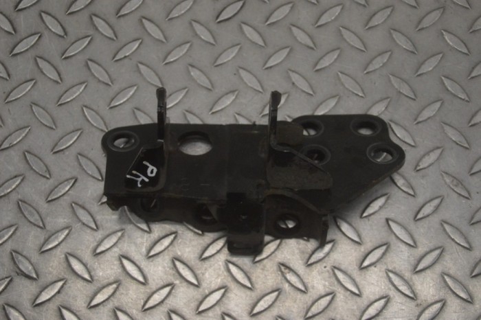 Suport motor st&acirc;nga LEXUS RX _L2_ 2018 | 23811366