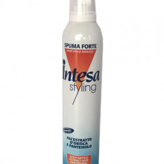 Spuma de par Intesa Styling 300ml