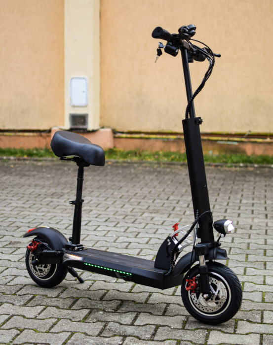 Trotineta Electrica HVD3 cu scaun, 50km/h, autonomie 60km, Motor 800w