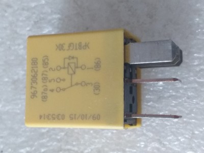 Releu 5 pini Galben CITROEN PEUGEOT 9673062180. Nou si original PSA OMRON foto