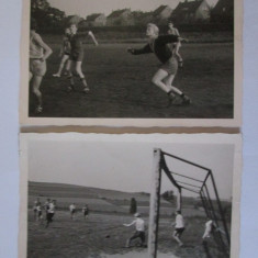 Lot 2 fotografii colectie 101 x 70 mm cu meciuri de fotbal Germania anilor 50