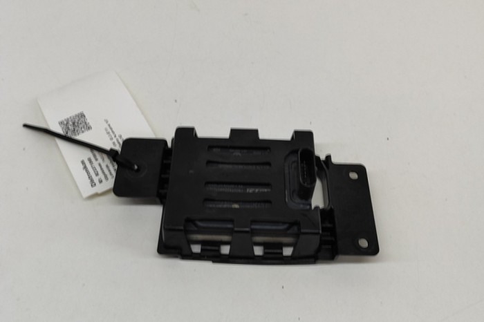 VW ID.3 E11 2020 OEM: 1EA907572C,1EA907572,A2C77757202,10A907574 SKU: 23371060