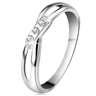Inel din aur 14K - trei diamante rotunde transparente, brațe despicate, aur alb - Marime inel: 50 foto