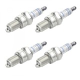 Cumpara ieftin Set 4 bujii scanteie Bosch pentru VW Jetta, Scirocco, Passat, Polo, Golf, T3, Mitsubishi Colt, Lancer, Galant, Eclipse