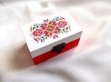 cutie cu motiv traditional 33670