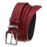 Cureaua subțire din piele naturală cu cataramă pătrată de culoare argintie