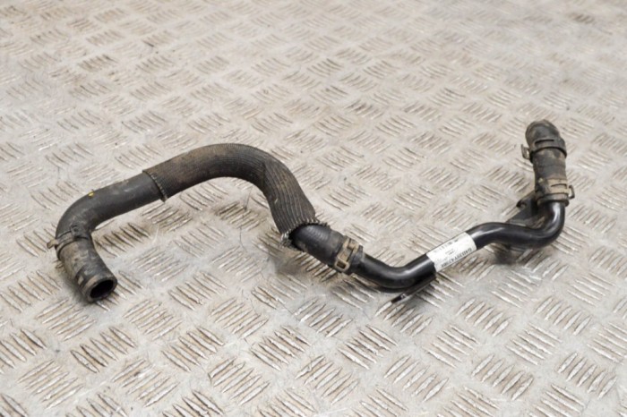 Furtun de lichid de răcire LAND ROVER RANGE ROVER EVOQUE L538 2016 OEM: G4D3-9Y439-BE 17282552