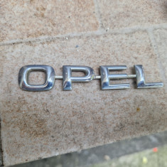 Emblemă portbagaj Opel Astra G