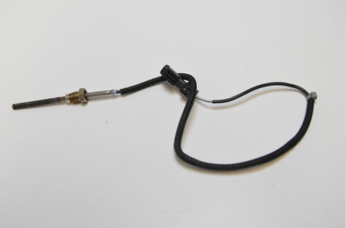 Senzor de temperatură MERCEDES-BENZ SPRINTER 3-t Furgon 906 2013 OEM: A0071539528 2207455