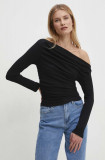 Cumpara ieftin Answear Lab bluza femei, culoarea negru, neted