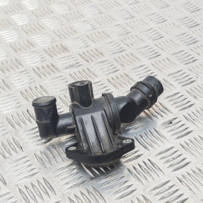 Termostat VW JETTA III 1K2 2008 OEM: 06F121111F | 1686180 foto
