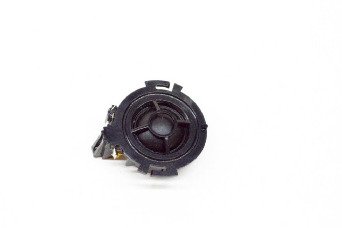 Difuzor ușă st&acirc;nga spate AUDI Q5 8R 2014 OEM: 8R0035399A 11675846