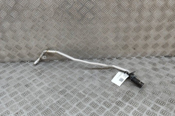 Furtun de lichid de răcire AUDI A5 F53 2017 OEM: 8W2819377,8W0819376E 31223154