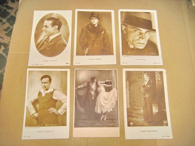 A545-Lot 5 poze Artisti epoca Rudolf Valentino,etc,anii 1920-40,stare buna.