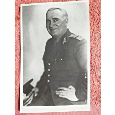 Fotografie, ofiter perioada interbelica